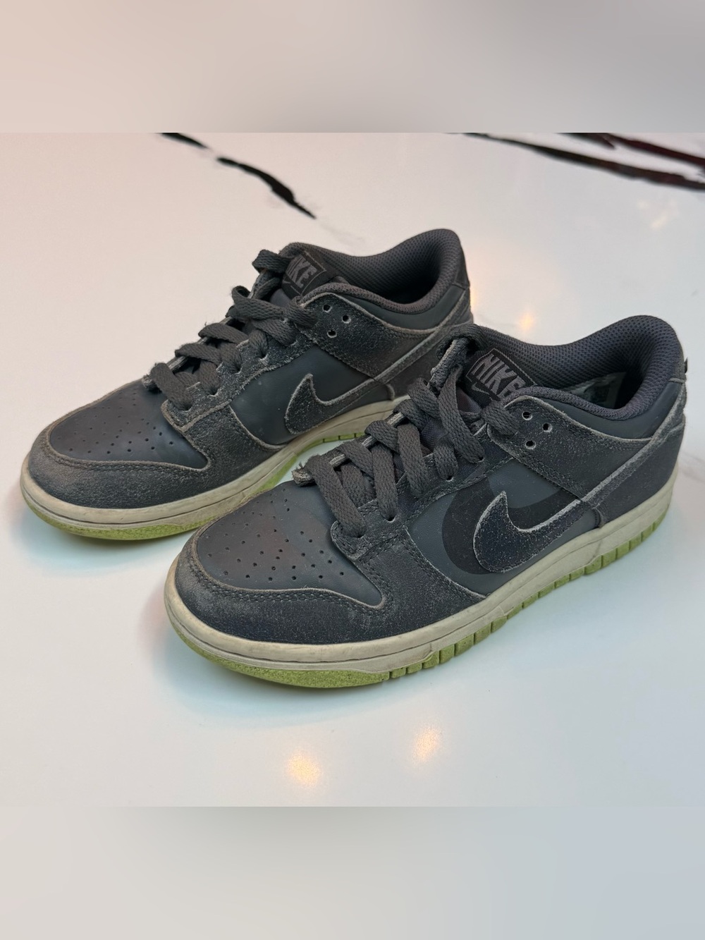 RARE Nike Dunk Low SE Halloween Cauldron Scream Green 3.5Y DQ6215-001